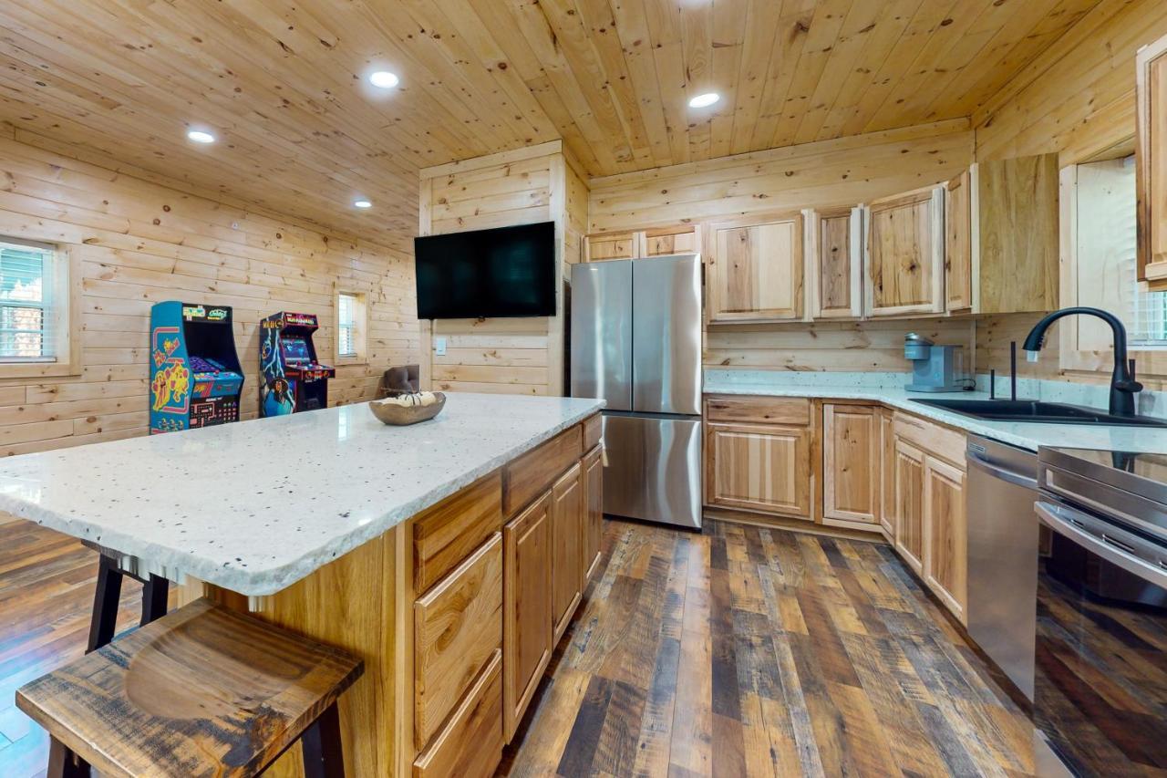 Whiskey Barrel Retreat Villa Sevierville Bagian luar foto
