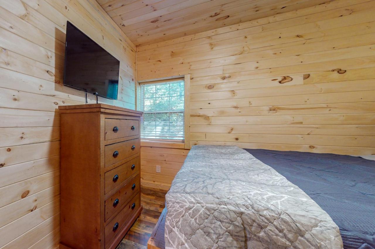Whiskey Barrel Retreat Villa Sevierville Bagian luar foto